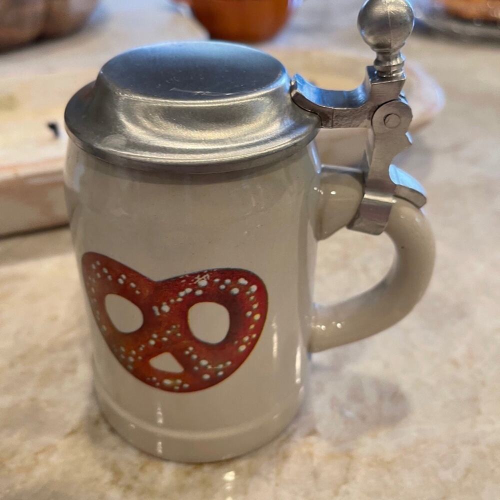 King German Beer Stein Mug Pretzel design